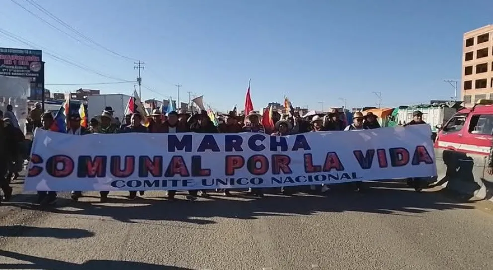 La marcha "evista" este lunes, en El Alto. Foto: X de Leonardo Loza 
