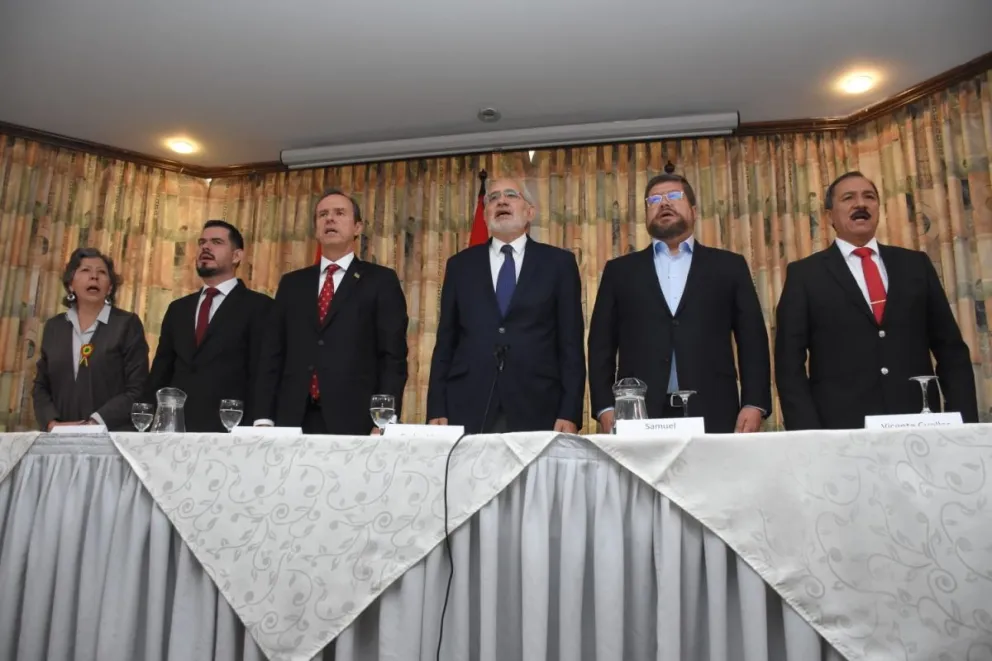 Los líderes que confirman la unidad opositora. Foto: APG 