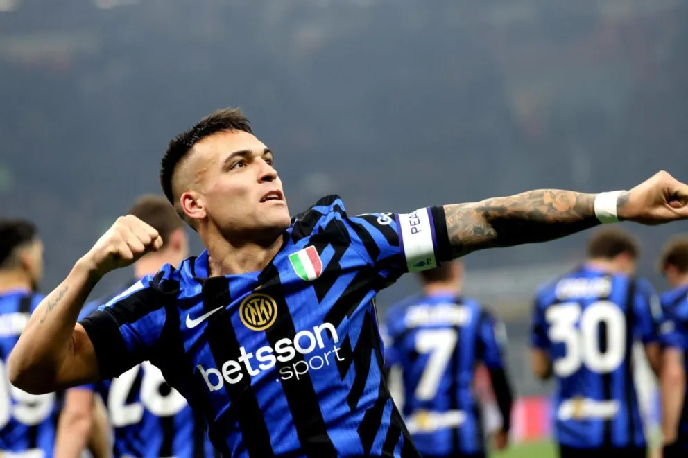El festejo de Martínez, también capitán del Inter de Milán. Foto: EFE