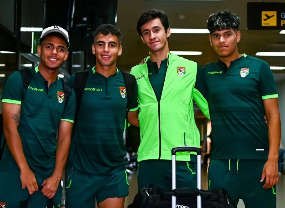 Jugadores de la selección boliviana sub- 0 que ya se encuentra en Venezuela para jugar el campeonato sudamericano.