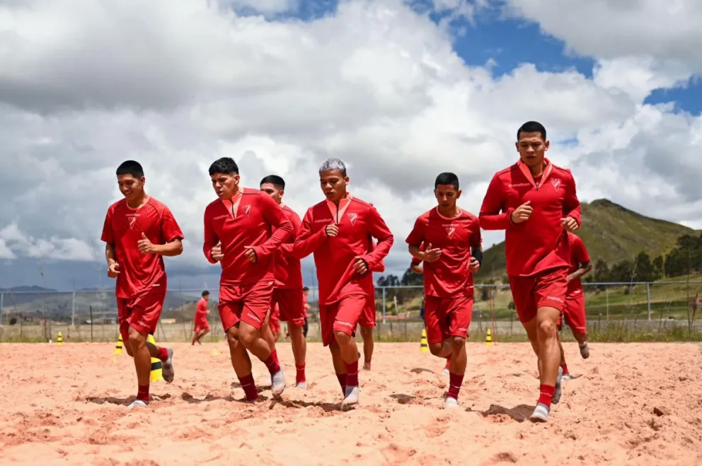 Los jugadores de Always Ready en plena pretemporada. Foto: CAR