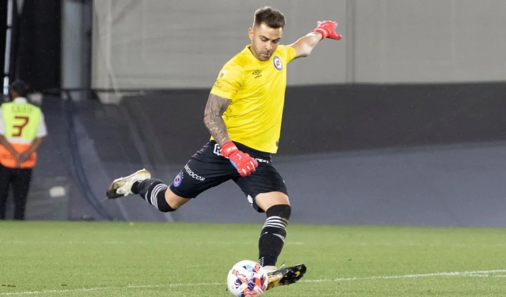 Lanzillota será el nuevo golero de los celestes en esta temporada. Foto: Olé