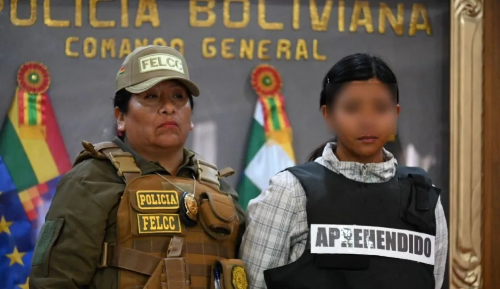 La mujer fue presentada como aprehendida este miércoles Foto: Policía Boliviana
