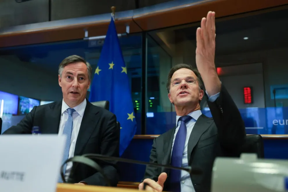 El Secretario General de la OTAN, Mark Rutte y el Presidente del Comité de Asuntos Exteriores del Parlamento Europeo, David McAllister. Foto: EFE