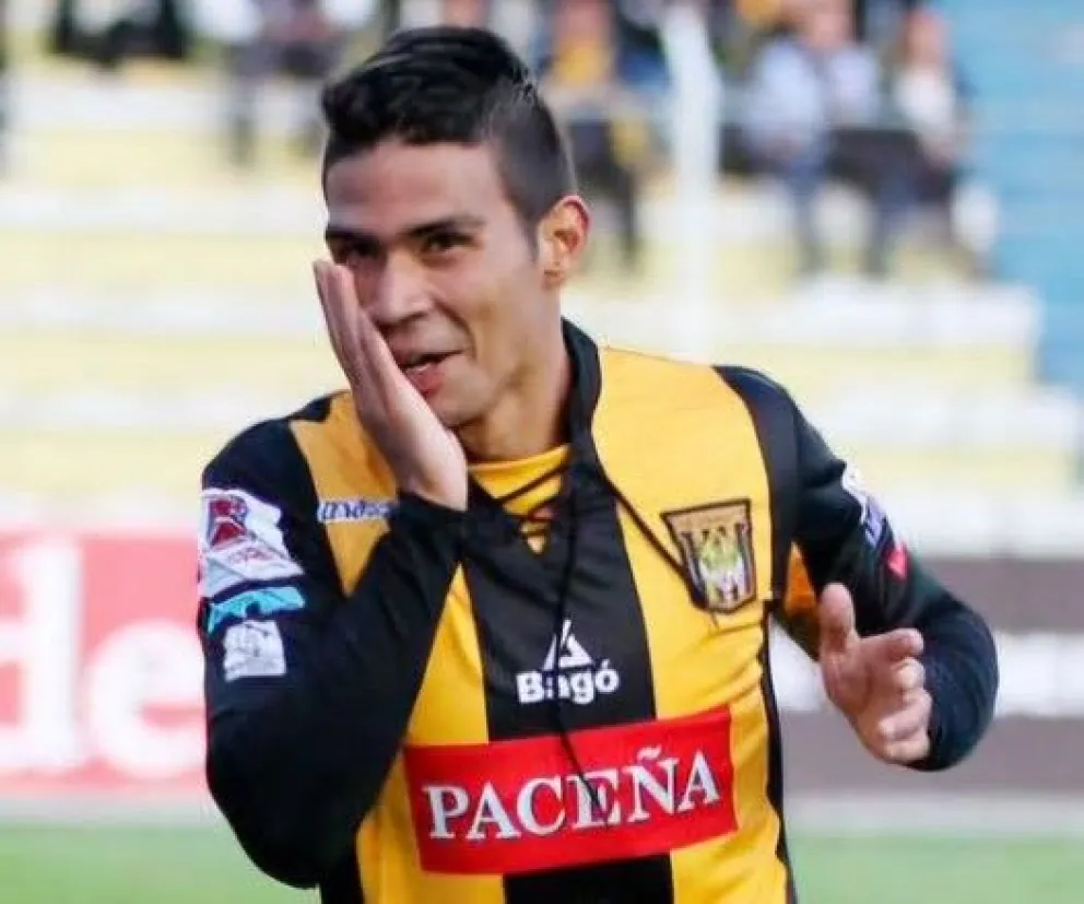 Diego Bejarano cuando estuvo en The Strongest. Foto: Redes sociales. 