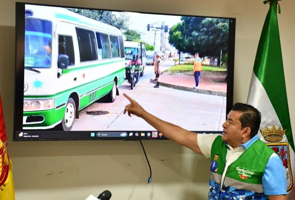 Fernández da a conocer resultados del Plan de Ordenamiento, el 19 de enero. Foto: Facebook del municipio