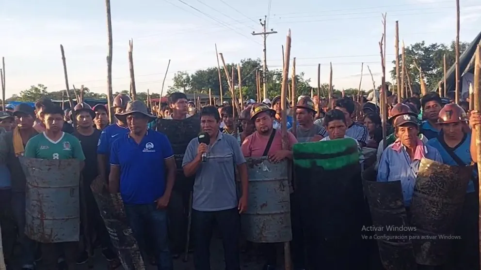 Seguidores de Evo Morales movilizados en Lauca Ñ