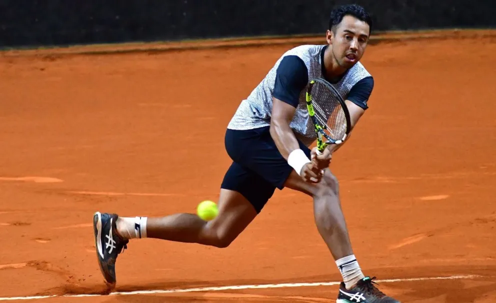 Delloien en acción durante el juego de este sábado. Foto: Instituto Sports