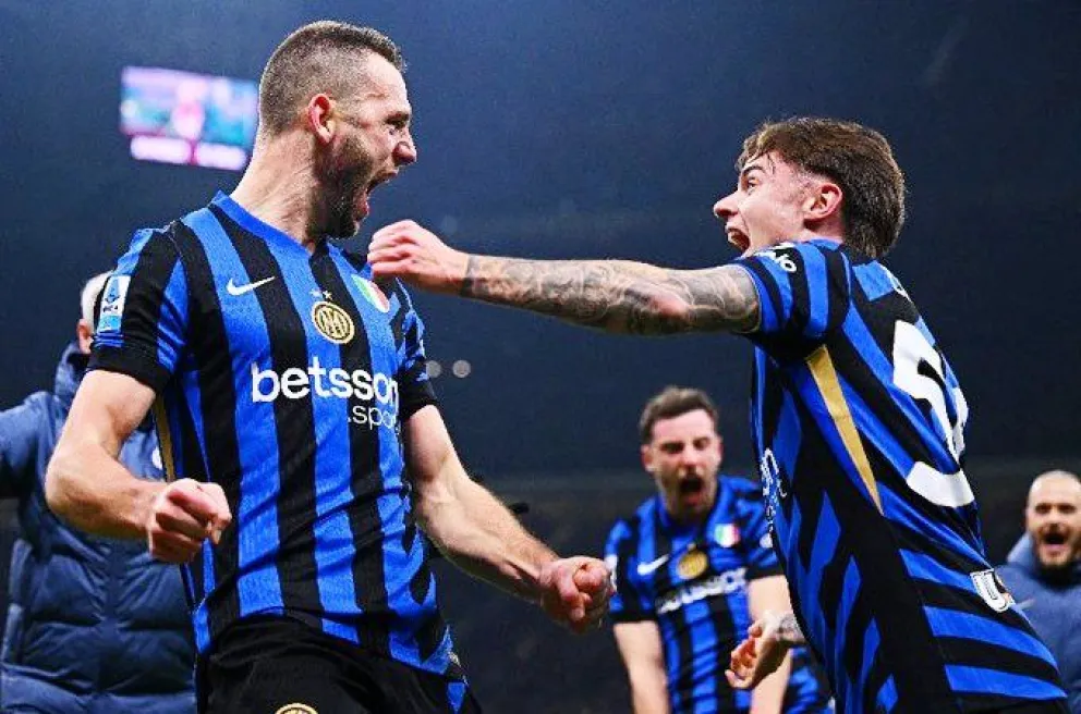 La celebración de los jugadores del Inter de Milán luego de conseguir la igualdad. Foto: Inter