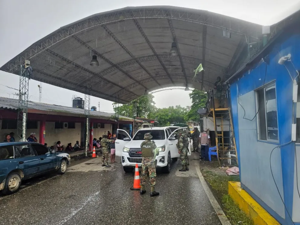 La Felcn recuperó el puesto de control Castillo, en Villa Tunari, tomado hace 100 días por facciones evistas. Fotos: Felcn