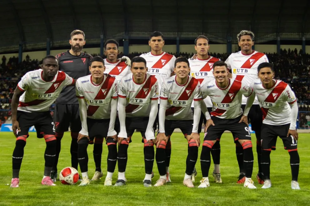 Formación inicial de Always Ready para el partido con el Deportivo Binacional de Perú. Foto: club Always Ready