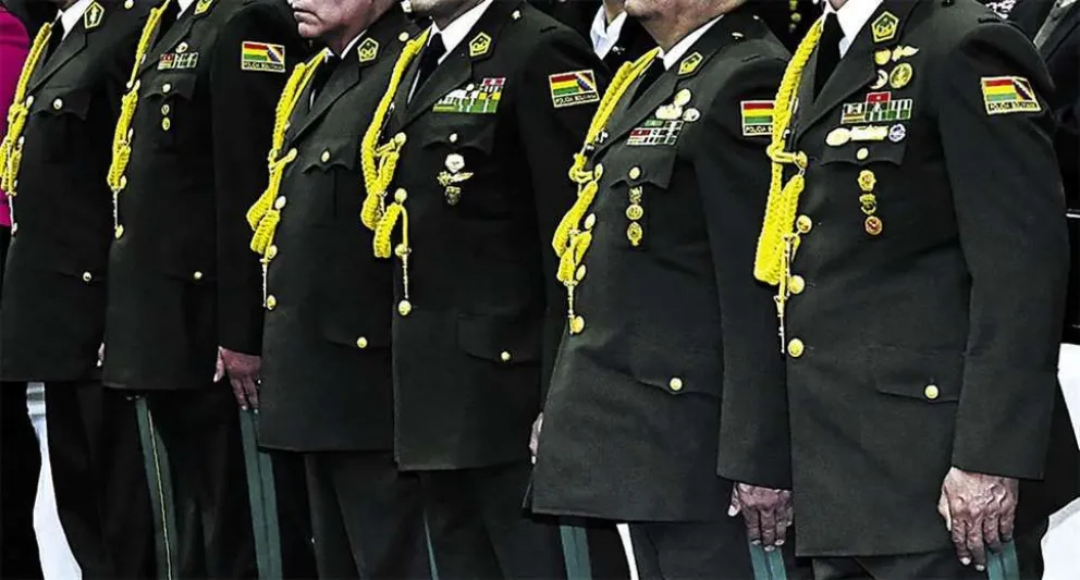 Oficiales de alto rango de la Policía Boliviana serán procesados por incumplir una resolución constitucional. Foto: Policía Boliviana.