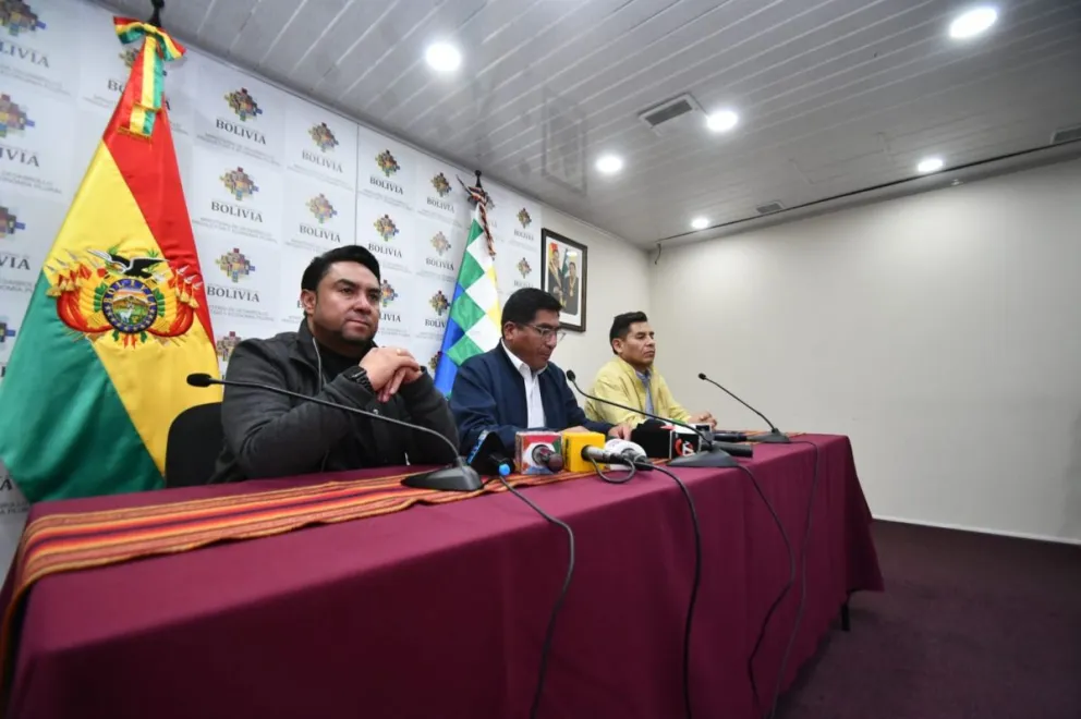 Autoridades de Gobierno anuncian la determinación sobre la carne de res. Foto: APG