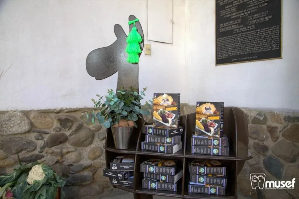 Un puesto en una de las ferias del Musef. FOTO: MUSEF