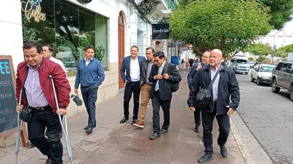 Los empresarios se reunieron en la ciudad de Sucre, donde definieron las medidas de presión para exigir la derogación de la disposición sobre decomisos. Foto: RRSS