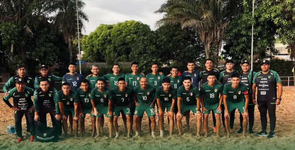 La selección durante su concentración en Santa Cruz. Foto: FBF.