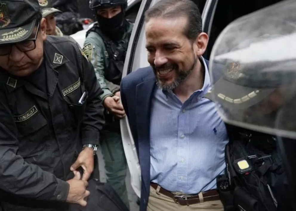 Luis Fernando Camacho acude a una se las audiencias del juicio oral en su contra por el caso Golpe de Estado I. Foto: APG