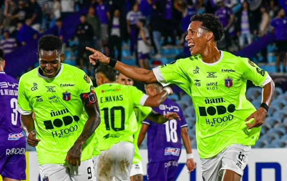 Jugadores del club llanero celebran uno de sus goles. Foto: Monagas SC.