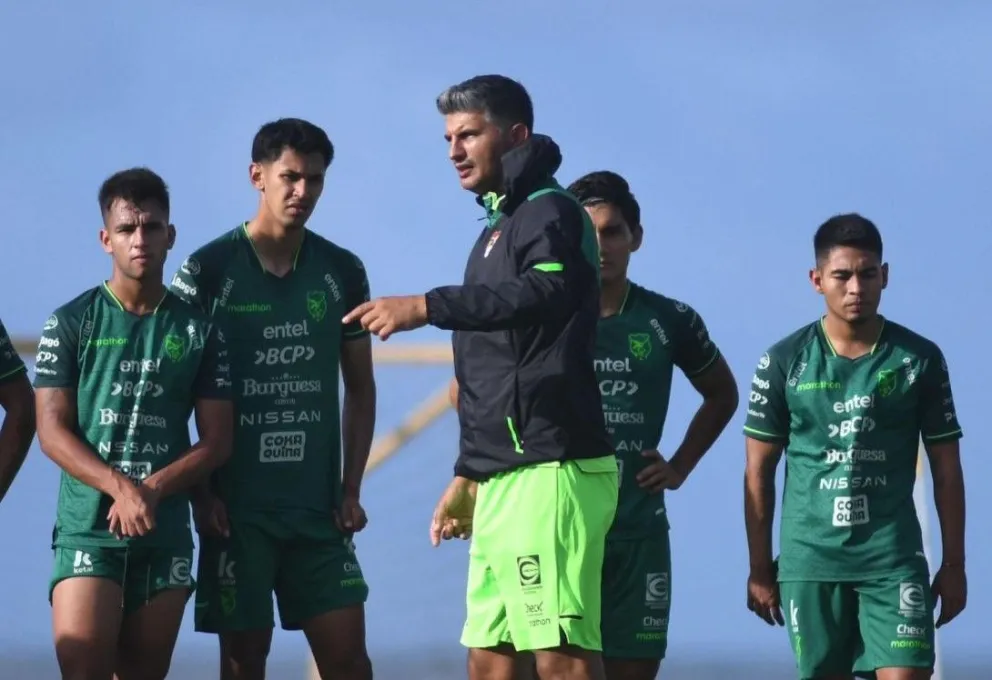 Los jugadores de la Sub-20 en un entrenamiento del combinado que jugó el Sudamericano de Venezuela. Foto: FBF
