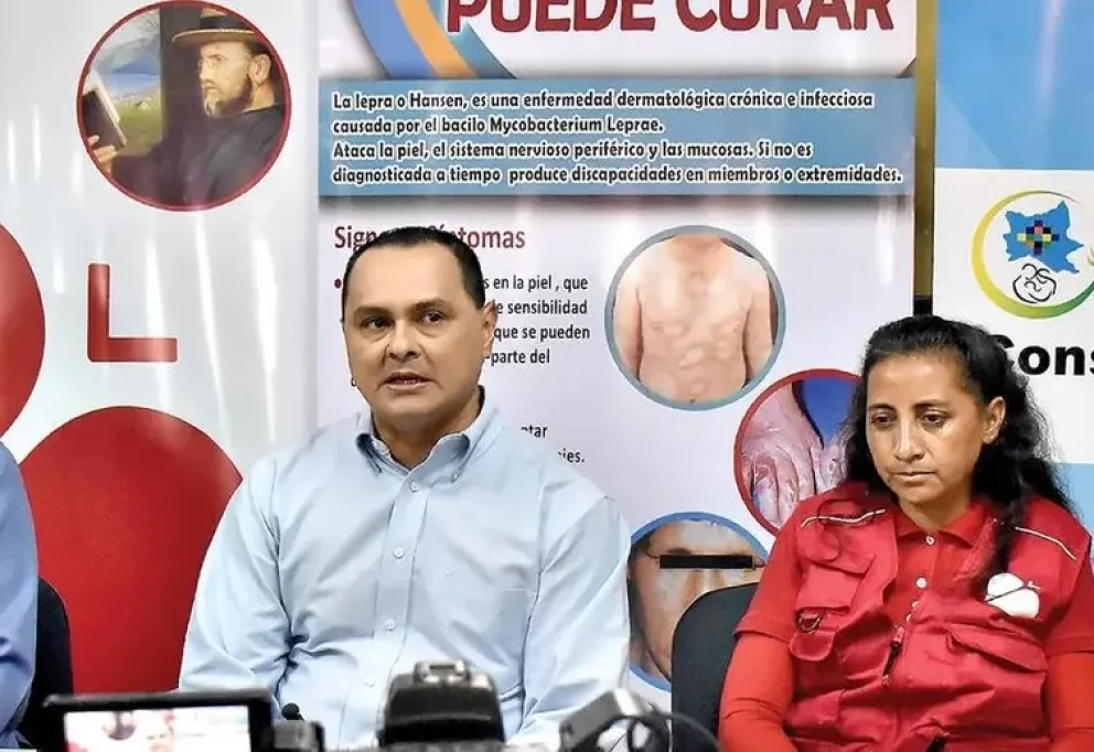 Médicos del Sedes responsables de la vigilancia de la lepra. Foto: Opinión
