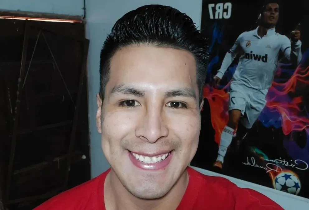 Juan Rubén en una foto colgada en su cuenta de Facebook