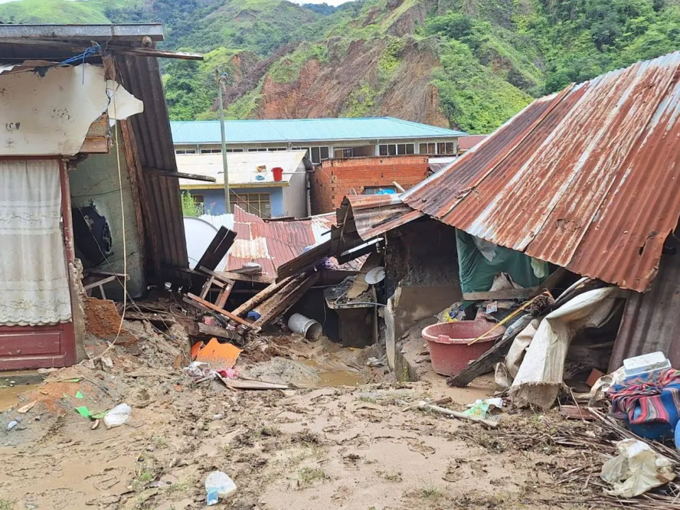Casas derrumbadas en la comunidad Gritado, en el municipio de Tipuani, a raíz de las inundaciones.