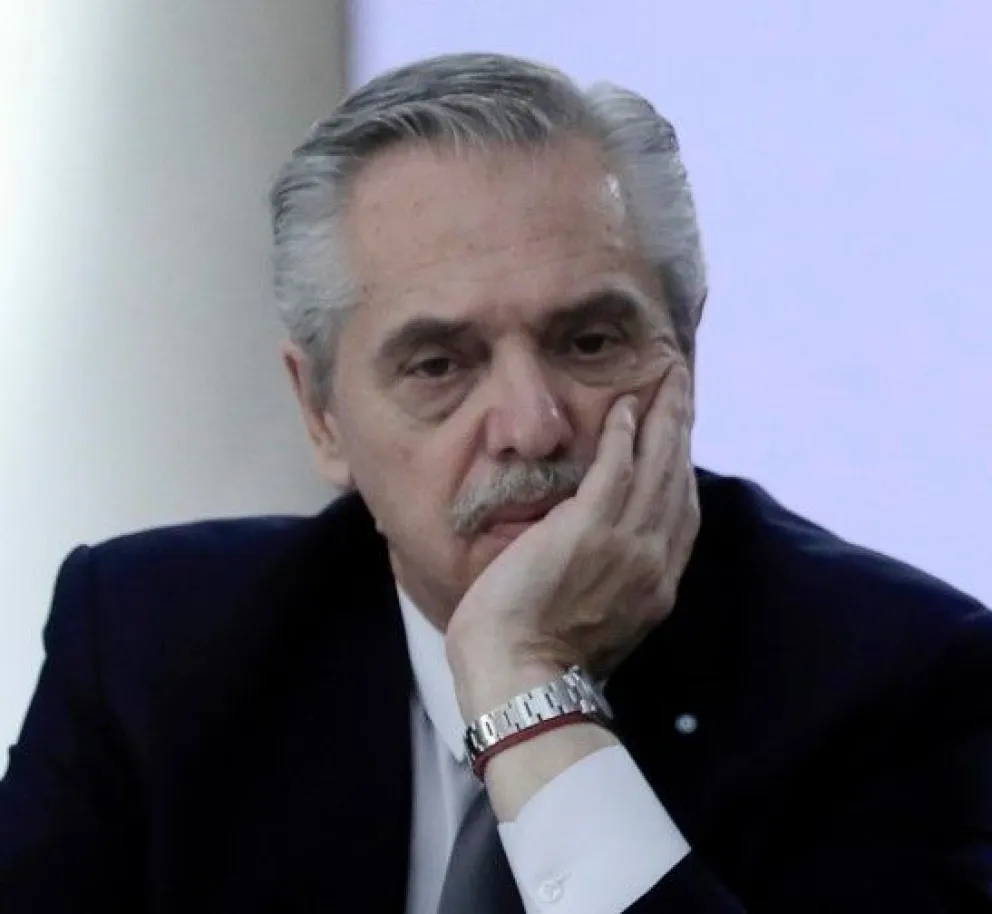 Fotografía del 26 de junio de 2024 del expresidente de Argentina Alberto Fernández durante una reunión del Grupo de Puebla, en Tegucigalpa (Honduras). Foto: EFE