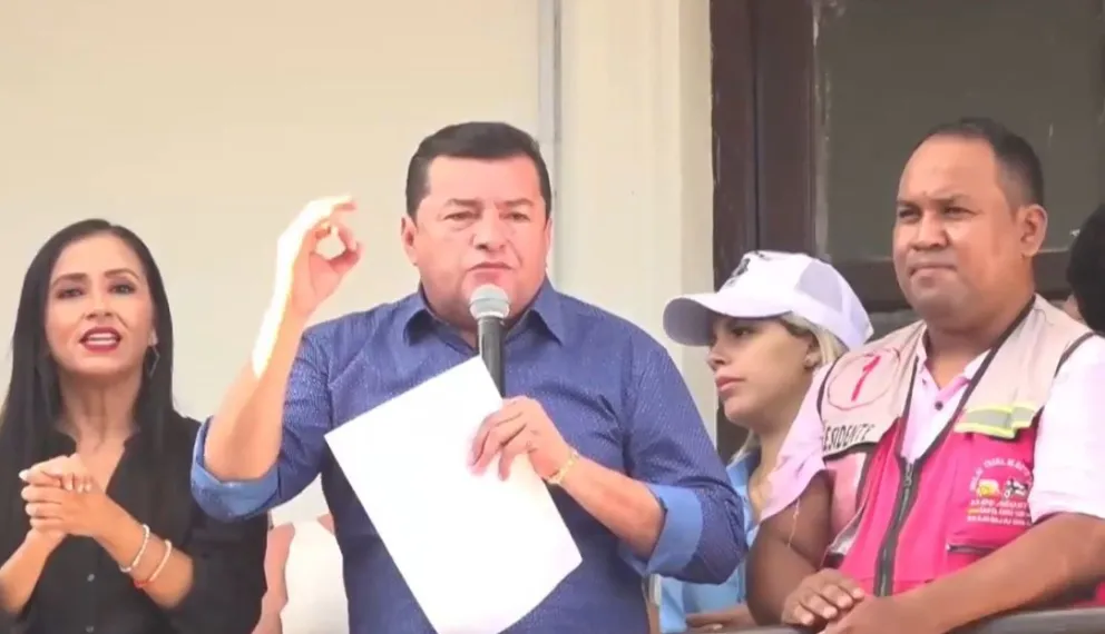 Jhonny Fernández en un acto de campaña. Foto: Captura de video