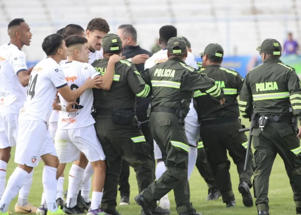 Royal Pari protagonizó incidentes en Oruro el 23 de diciembre de 2024. Foto: APG. 