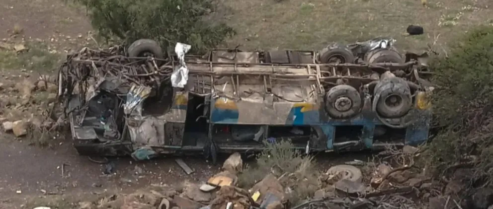 El bus accidentado. FOTO: APG