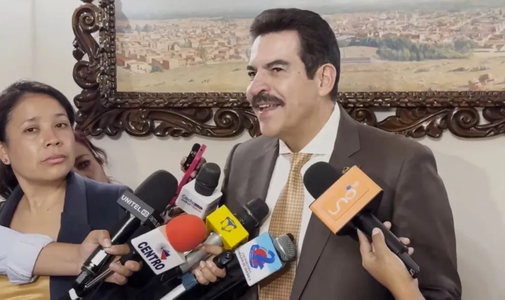 Reyes Villa declara a la prensa este miércoles.