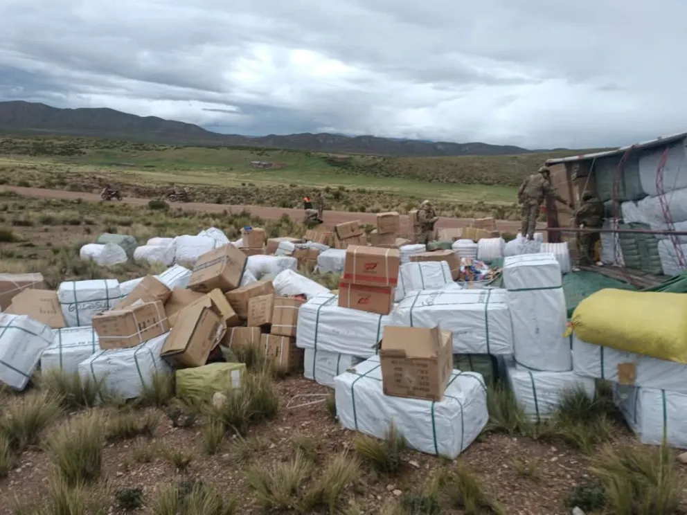 Militares en uno de los operativos.     Foto: VLCC