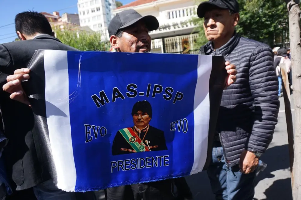 Un seguidor de Evo Morales en una movilización anterior. Foto: APG