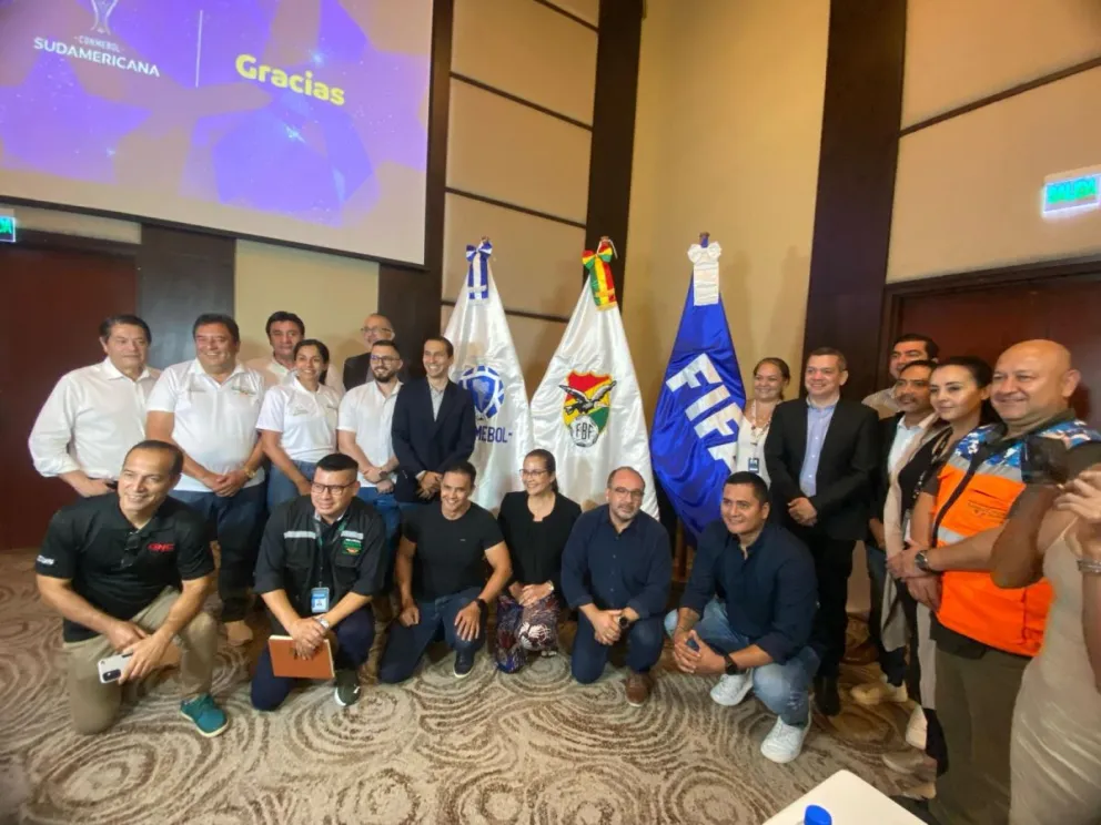 Representantes de empresas privadas y públicas durante la reunión del jueves. Foto: Fútbol Canal.