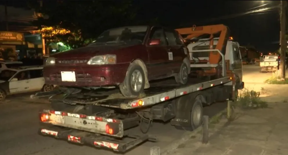 Un vehículo que sería parte del caso fue incautado por las autoridades. Foto: Red Uno