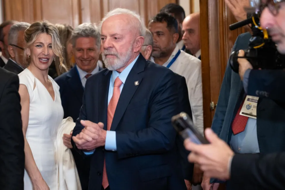 El presidente de Brasil, Luiz Inácio Lula da Silva, en el Palacio Legislativo de Uruguay en Montevideo (Uruguay). Foto: EFE