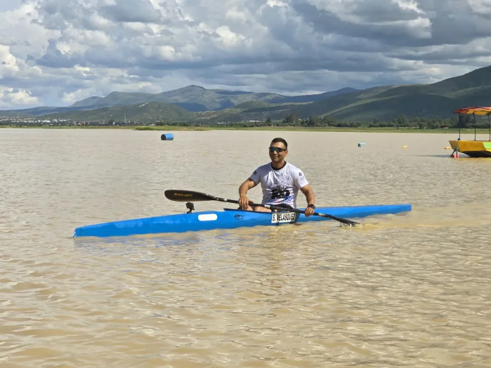 Velásquez durante su entrenamiento en Tarija. Foto: Ministerio de Salud y Deportes.