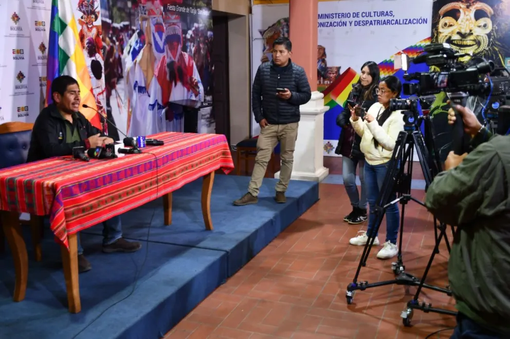 El viceministro Cordero en conferencia de prensa. FOTO: Ministerio de Culturas