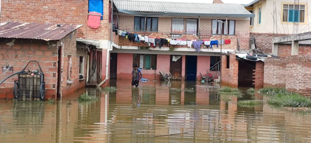 Las casas de Quillacollo están inundadas con agua y lodo producto de las últimas lluvias. Foto: Ministerio de Defensa
