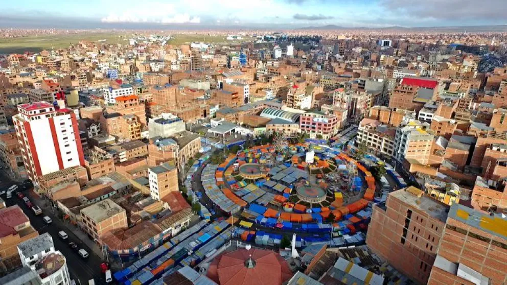 La ciudad de El Alto crece y hoy celebra 40 años de vida. Foto: Abi