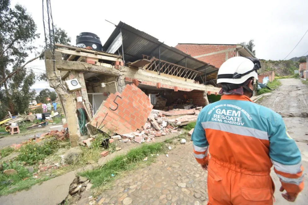 Una de las viviendas afectadas por el deslizamiento en Codavisa. Foto: Bolivia Tv