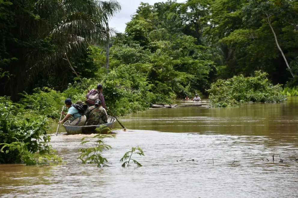 Pobladores del municipio de Reyes, en Beni, sufren los efectos del desborde de ríos. Fotos: GAMR.