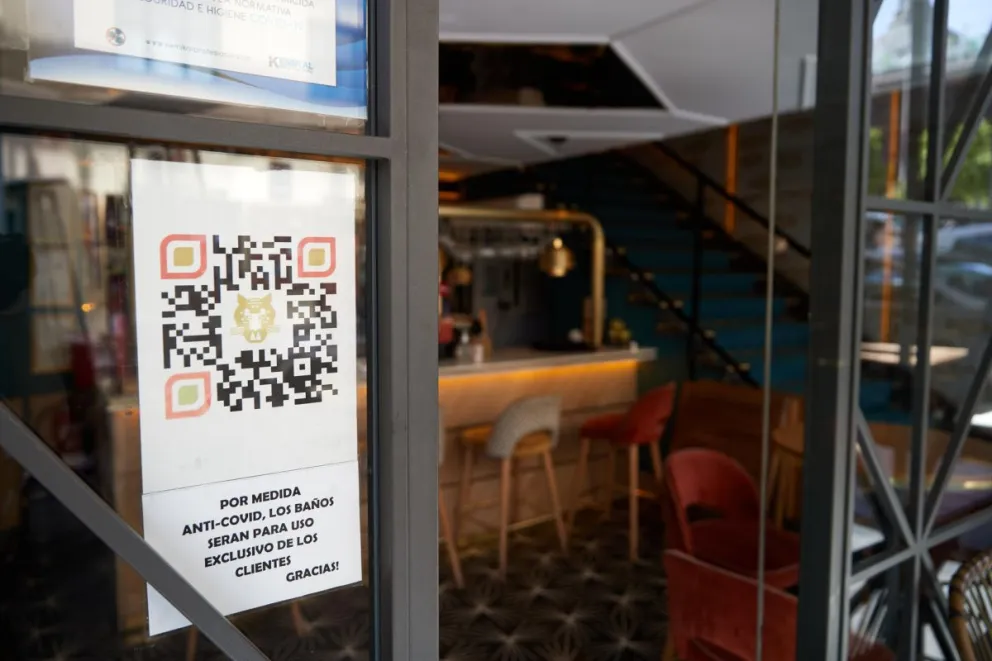 Vista de un código QR en un restaurante de Madrid en una imagen de archivo. Foto: EFE