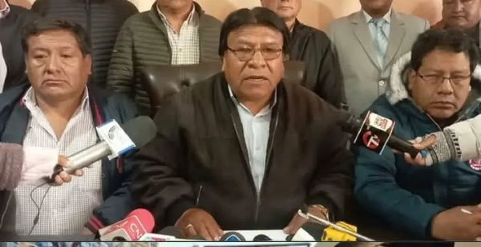 El dirigente Reynaldo Luna en conferencia de prensa. FOTO: El Alto es Noticia