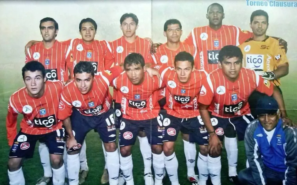 Equipo de Blooming que le ganó hace más de 15 años una final a Bolívar. Foto: Colección William Martínez