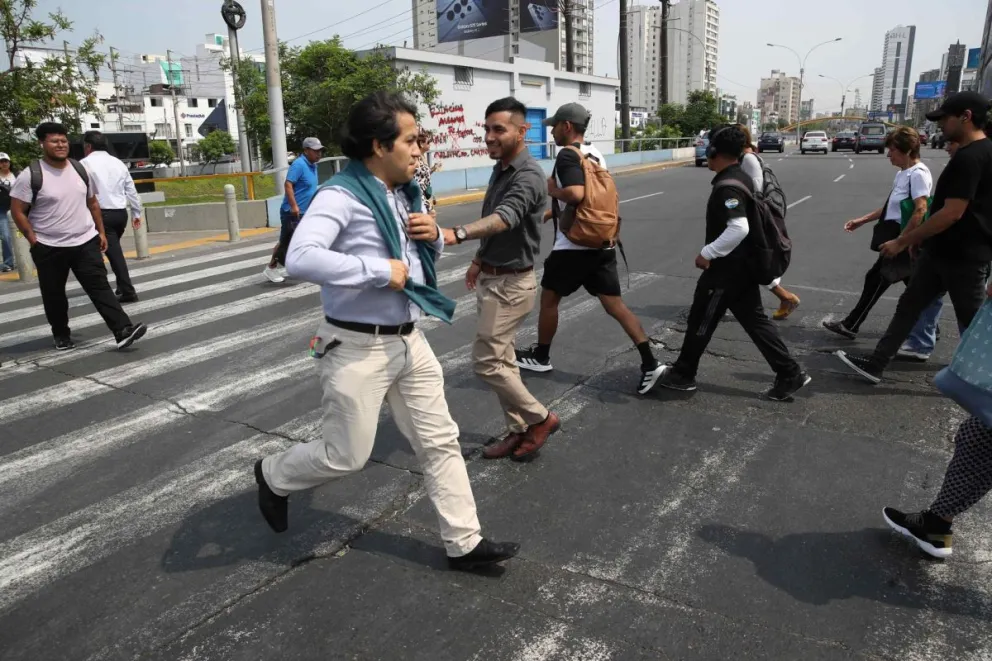 El Gobierno de Perú declaró este lunes oficialmente el estado de emergencia en Lima. Foto: EFE 