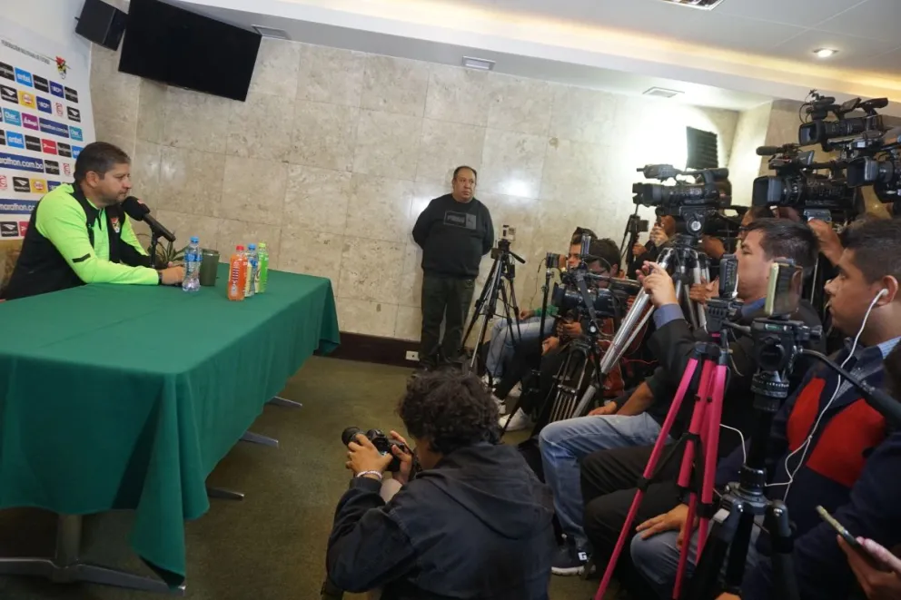 Villegas habla durante la conferencia de prensa de este martes. Foto: APG.