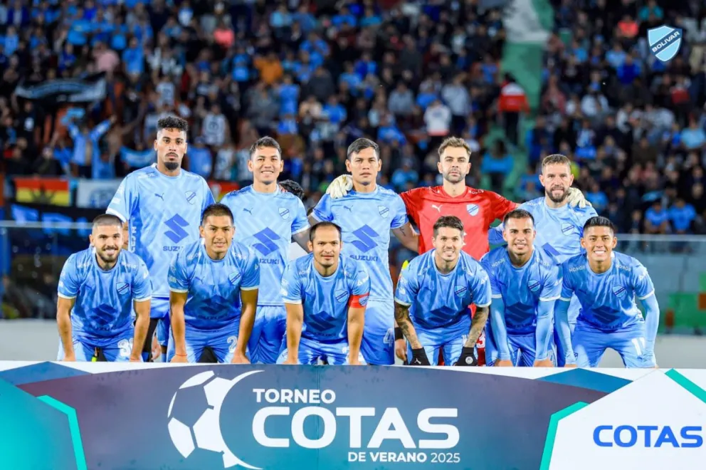 El plantel celeste que disputó el Torneo Amistoso de Verano. Foto: Club Bolívar.