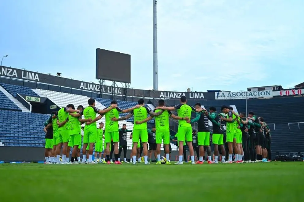 El inicio del trabajo de este miércoles de la Selección. Foto: La Verde.