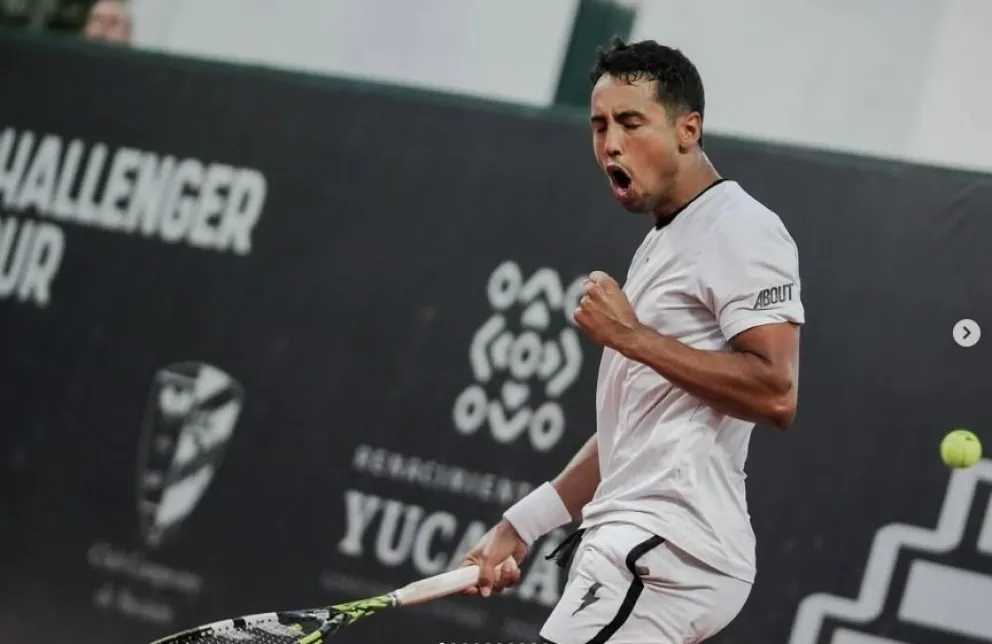 Hugo Dellien celebra por su victoria de octavos en México. Foto: Yucatán Open.